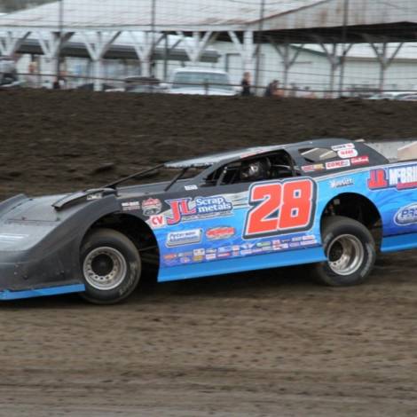Fusion Graphics and Sign Company Late Model Photos